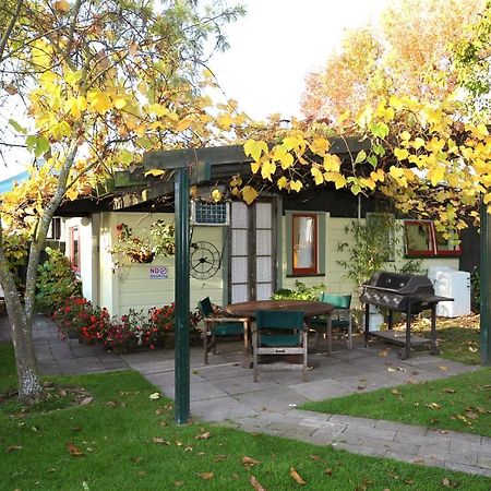 The Berry Farm Retreat Villa Hastings Dış mekan fotoğraf